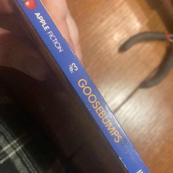 Vintage Book-Goosebumps Monster Blood 1992-RL Stine - Picture 3 of 4